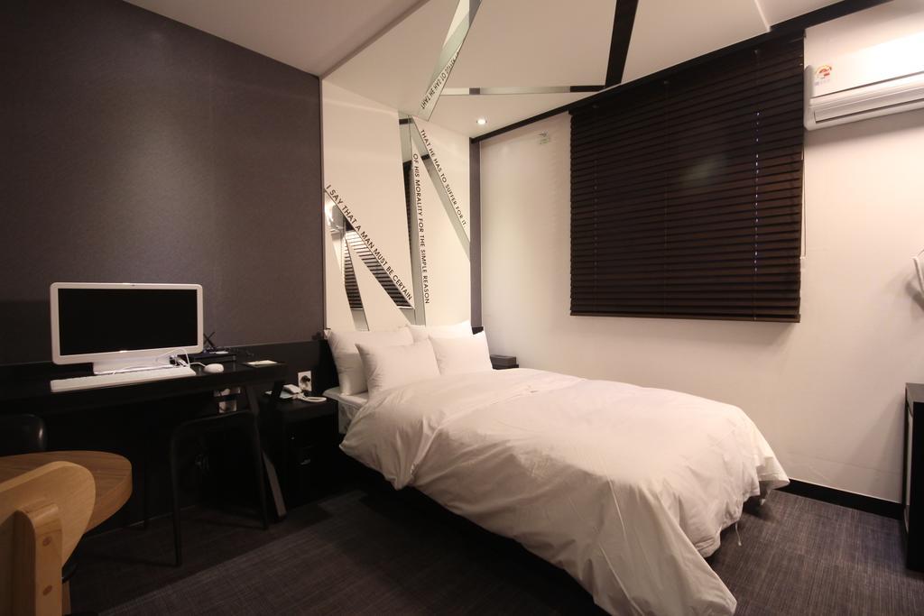 Design Hotel Xym Ilsan Ni Exterior photo
